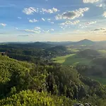 U Suchanku Ferienhaus *