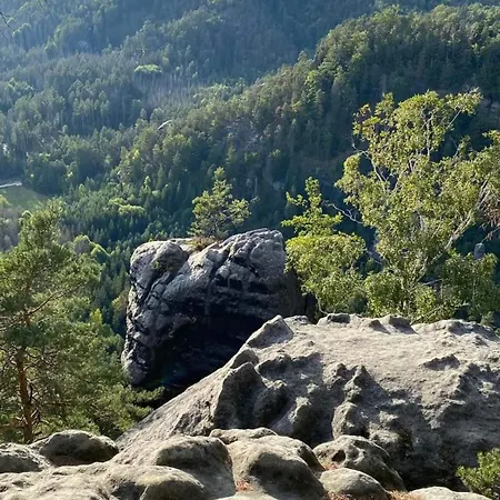 度假居 U Suchanku
